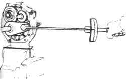 4.84 Затяжка гайки вторичного вала